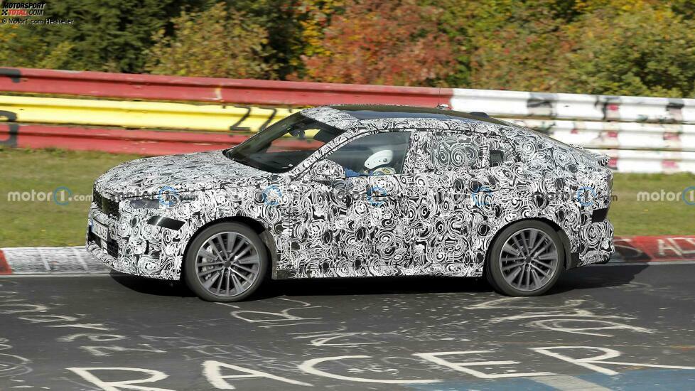 BMW X2 (2024) auf zusätzlichen Erlkönigaufnahmen