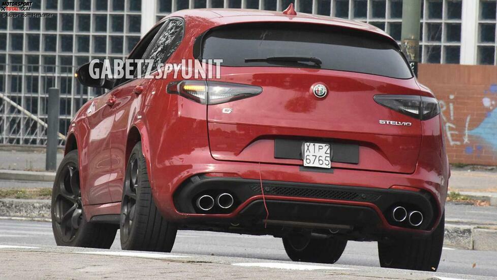 2023 Alfa Romeo Stelvio Quadrifolio Spionagefoto