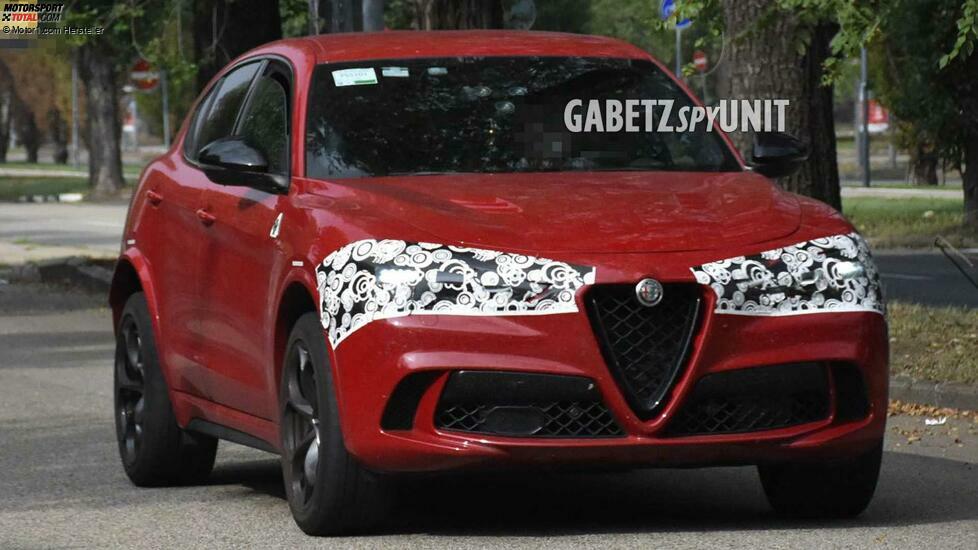 2023 Alfa Romeo Stelvio Quadrifolio Spionagefoto