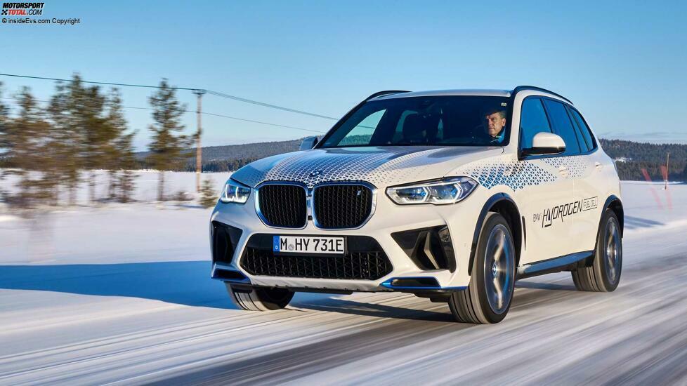 BMW iX5 bei Winter-Tests