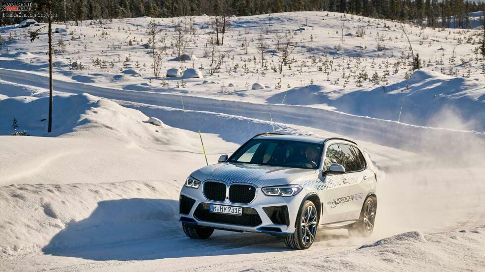 BMW iX5 bei Winter-Tests