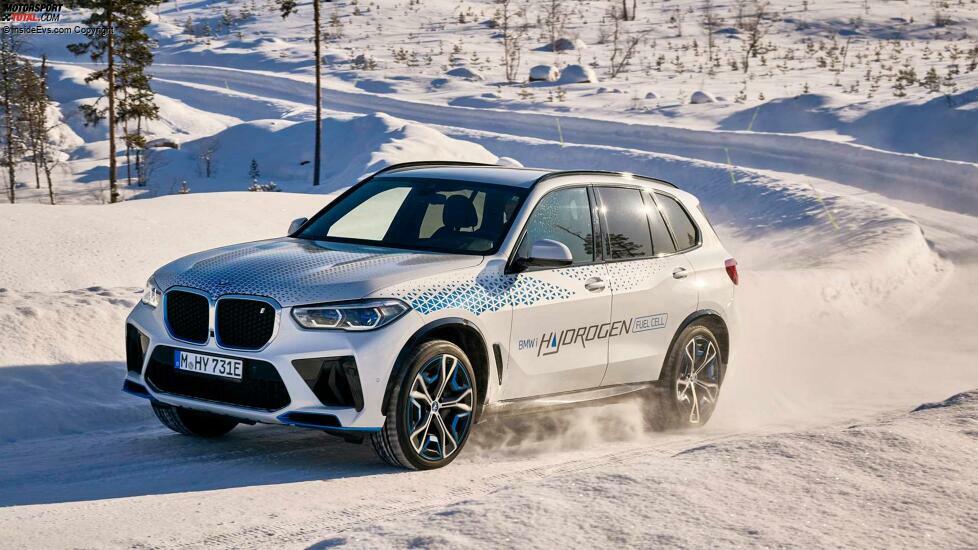 BMW iX5 bei Winter-Tests