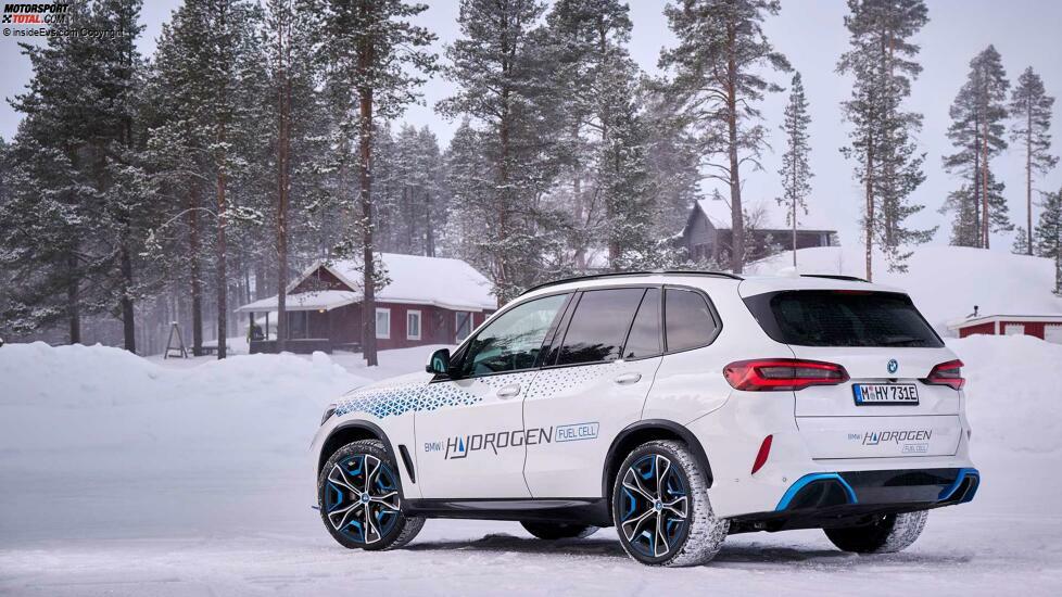 BMW iX5 bei Winter-Tests