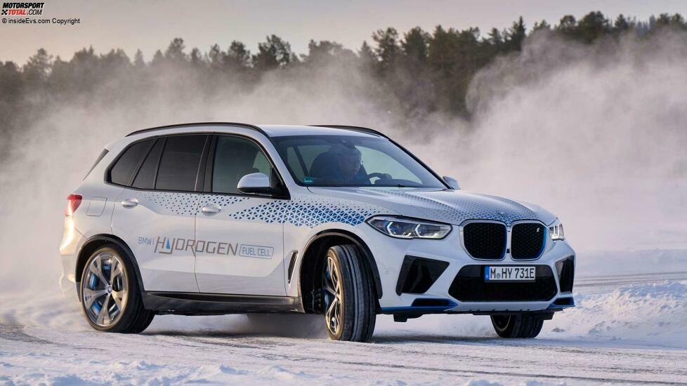 BMW iX5 bei Winter-Tests