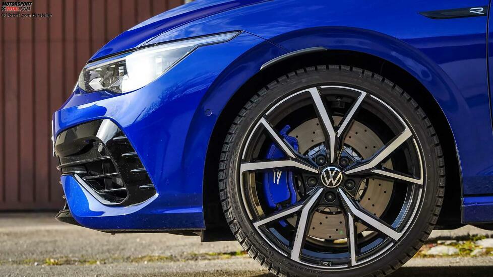 VW Golf R Variant (2021) im Test
