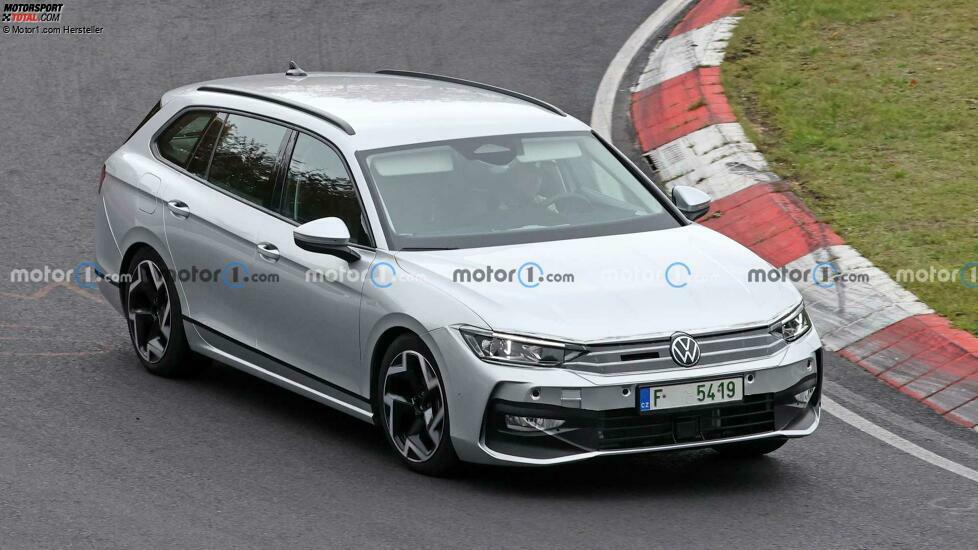 VW Passat Variant (2023) weitere Erlkönigfotos vom Oktober 2022