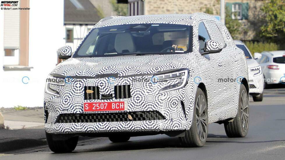 Renault Grand Austral (2023) als Erlkönig erwischt