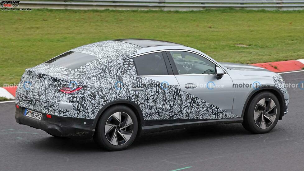 Mercedes-Benz GLC Coupé (2023) auf neuen Erlkönigbildern