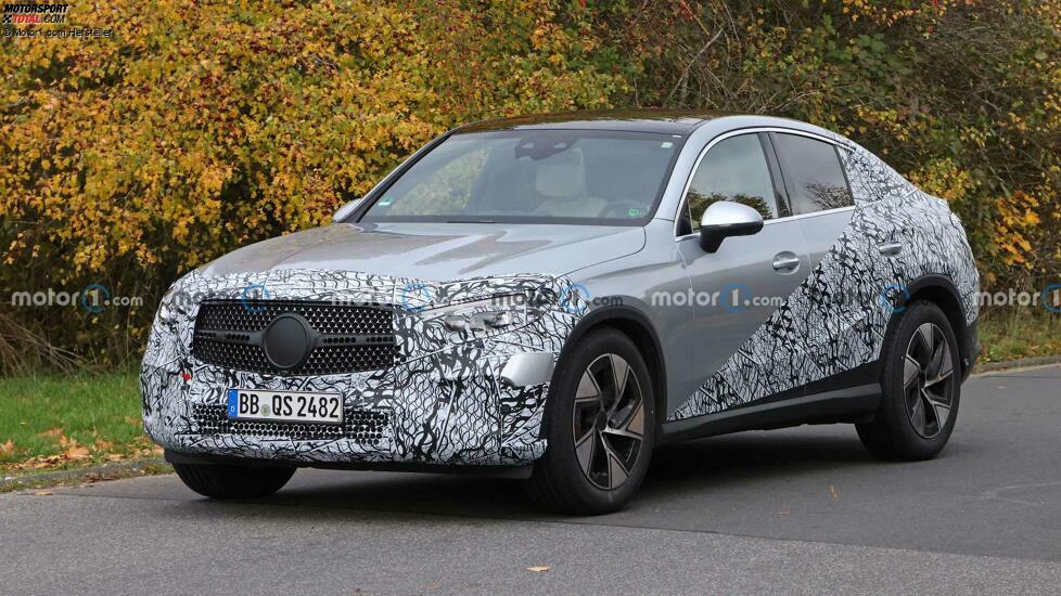 Mercedes-Benz GLC Coupé (2023) auf neuen Erlkönigbildern