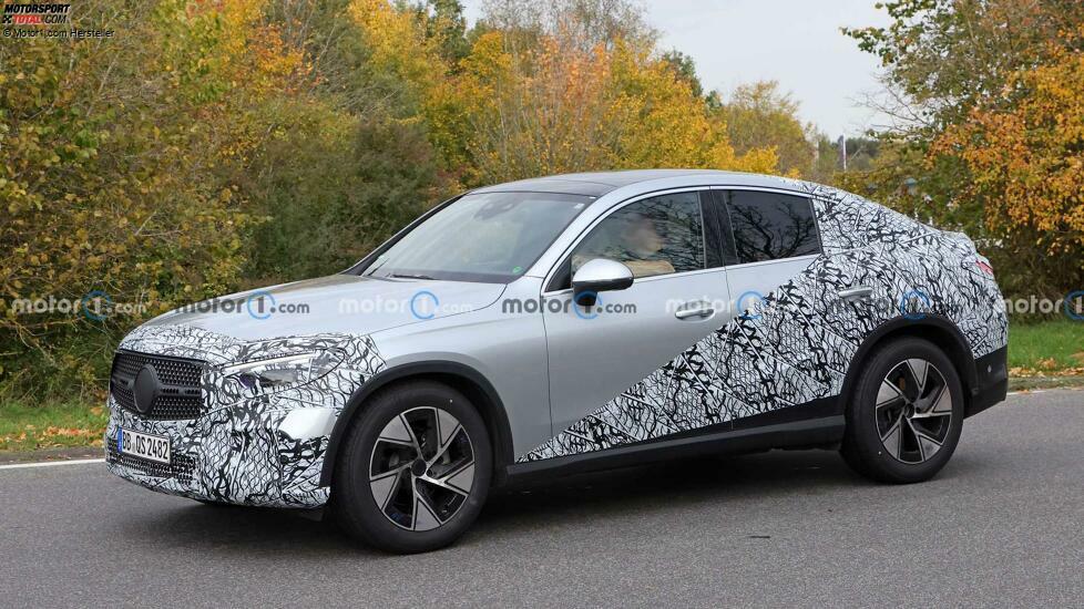 Mercedes-Benz GLC Coupé (2023) auf neuen Erlkönigbildern
