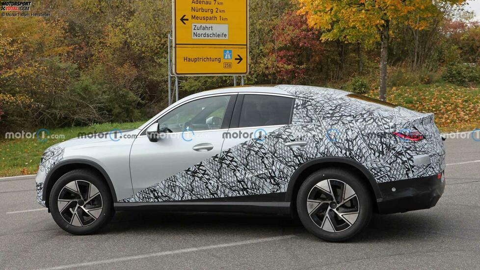 Mercedes-Benz GLC Coupé (2023) auf neuen Erlkönigbildern