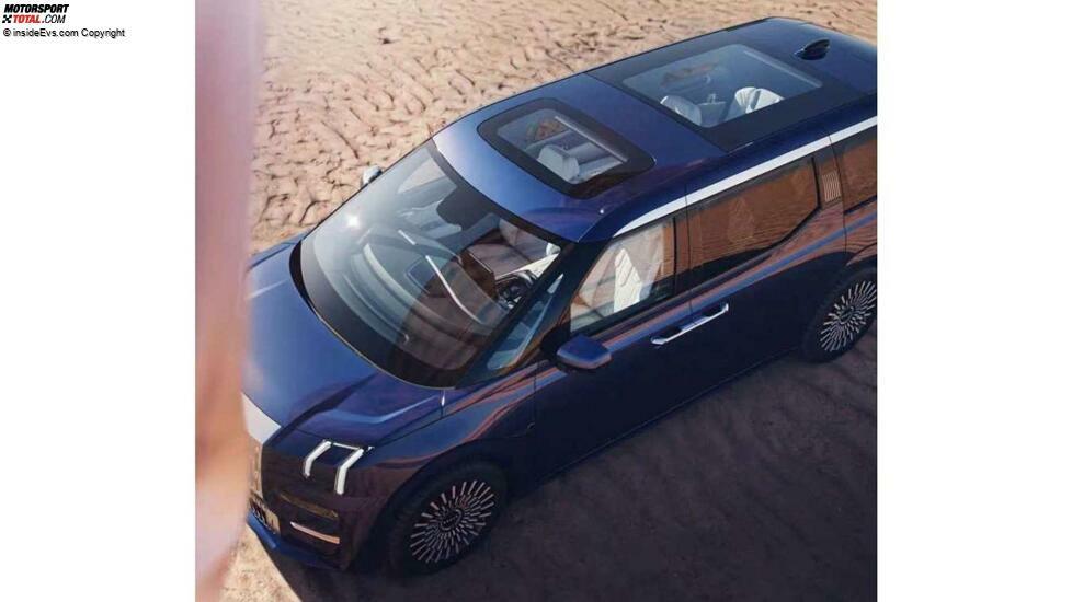 2023 Zeekr 009