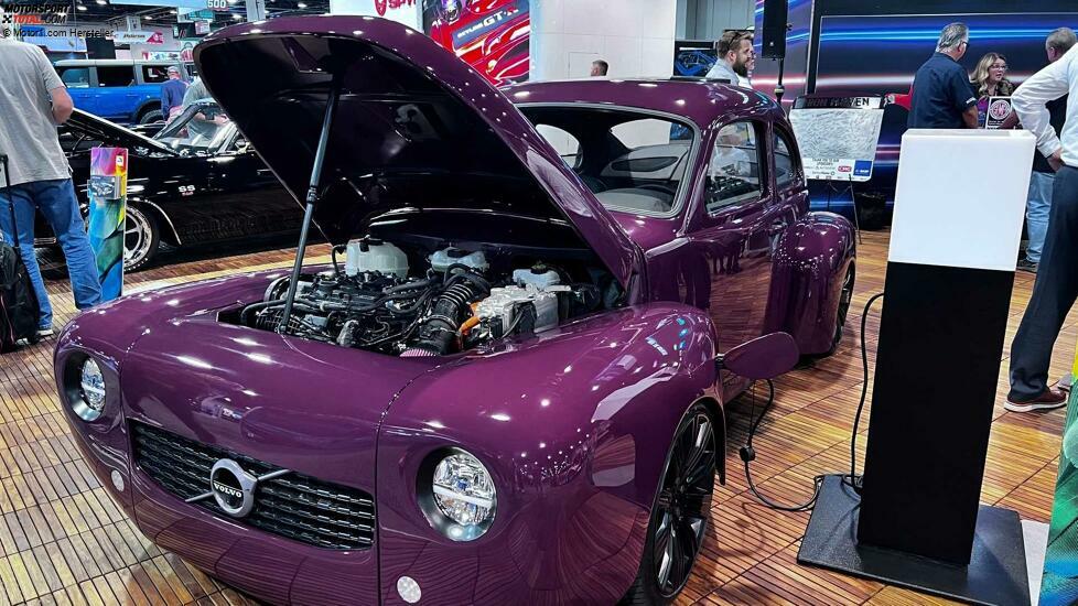 Volvo PV 544 mit Antrieb des S60 Recharge von Girl Gang Garage