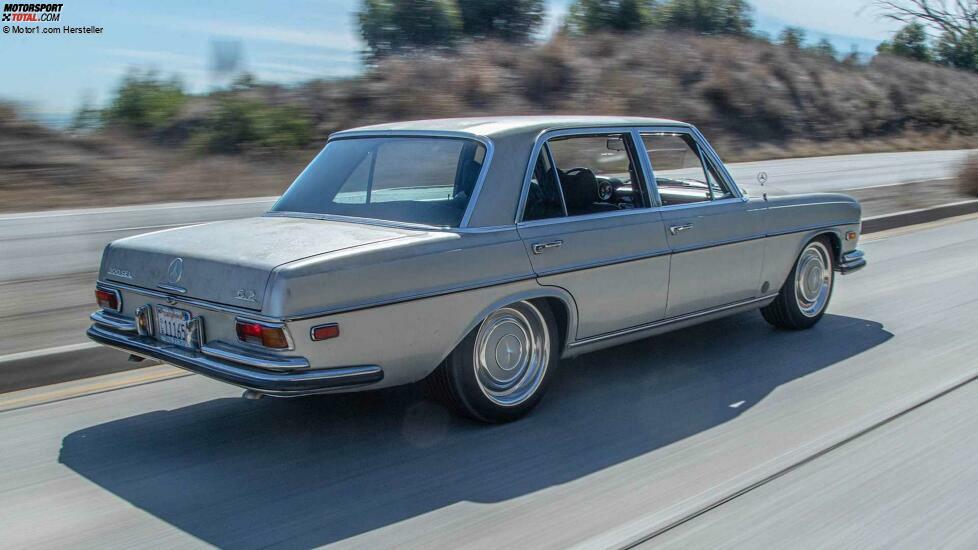 Icon Derelict 1971 Mercedes-Benz 300 SEL (SEMA 2022)