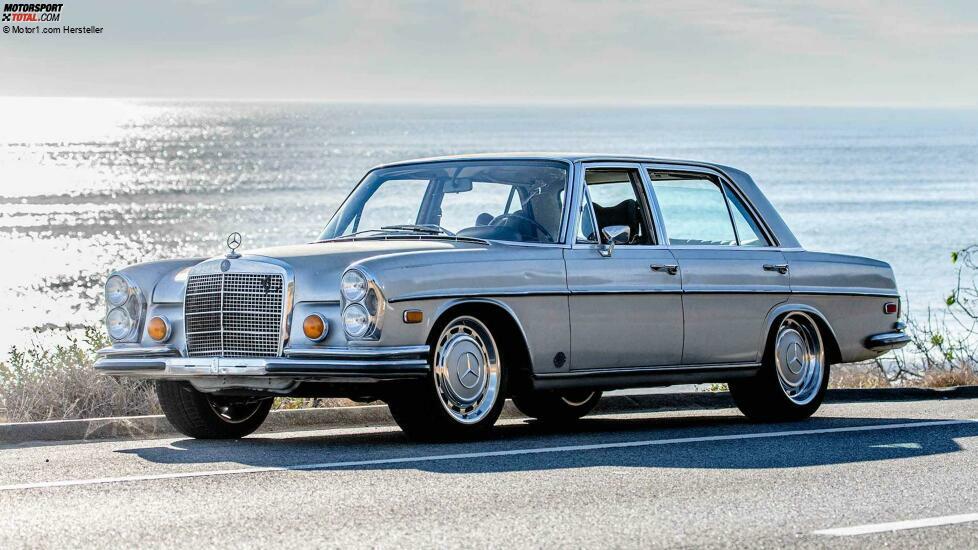 Icon Derelict 1971 Mercedes-Benz 300 SEL (SEMA 2022)