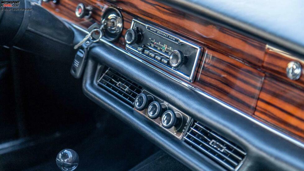 Icon Derelict 1971 Mercedes-Benz 300 SEL (SEMA 2022)