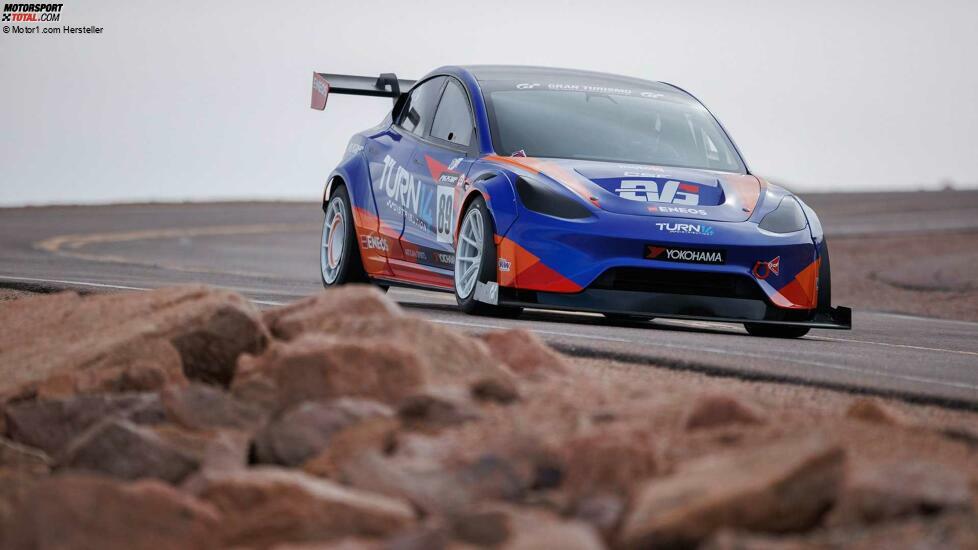 Eneos Pikes Peak Tesla Model 3 Rennwagen