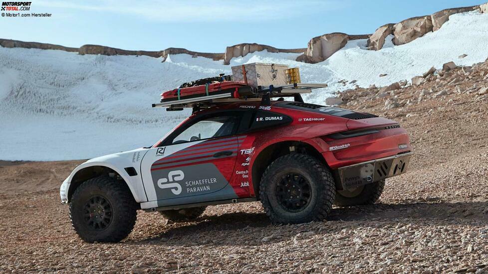 Porsche 911 Prototypen erklimmt Vulkan