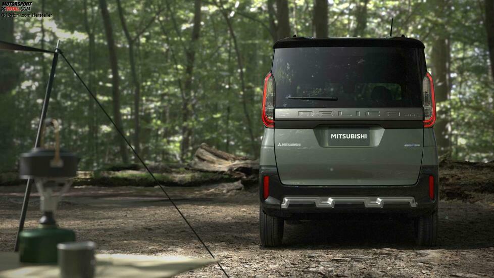 Mitsubishi Delica Mini (2023)