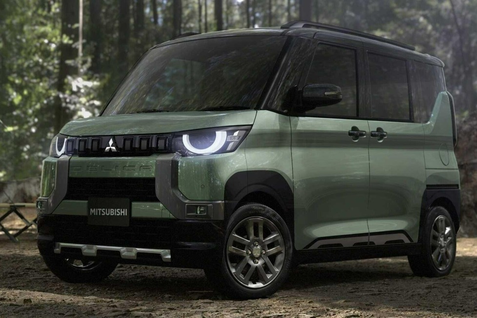 Das niedliche Gefährt hat Allrad- und Hybridantrieb