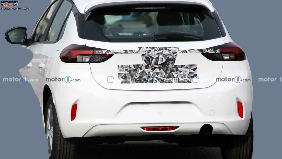 Opel Corsa Facelift erstes Spionagefoto