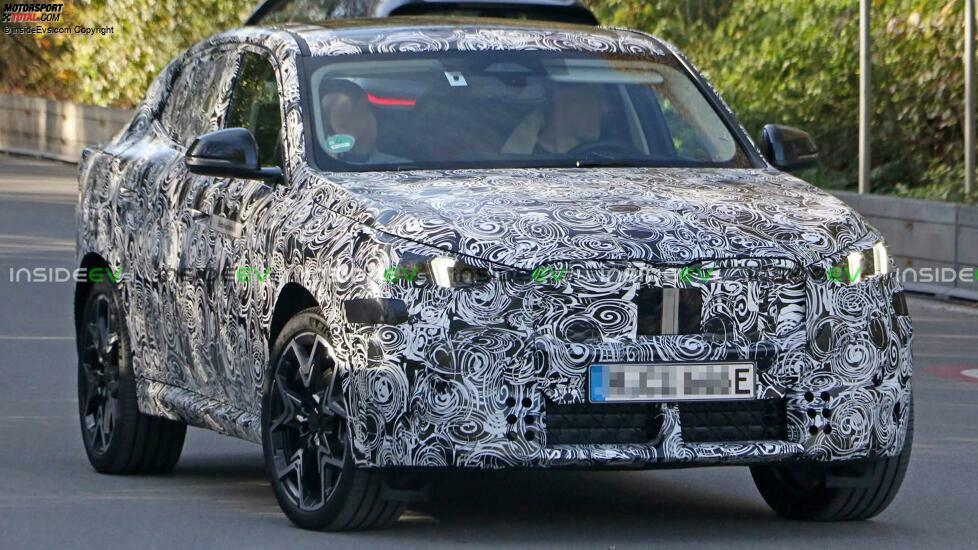 BMW iX2 als Erlkönig