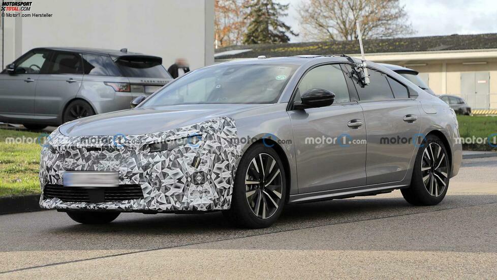 Peugeot 508 Limousine und SW Facelift erwischt