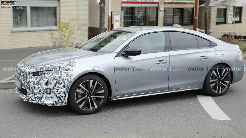 Peugeot 508 Limousine und SW Facelift erwischt
