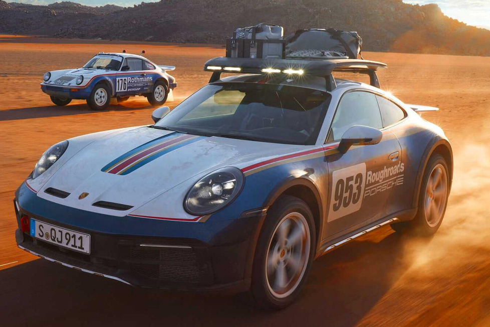 Der Porsche 911 Dakar ist mit einem 50-Millimeter-Fahrwerksanhebung, Geländereifen und optionaler Campingausrüstung bereit für Rallye-Spaß im Gelände