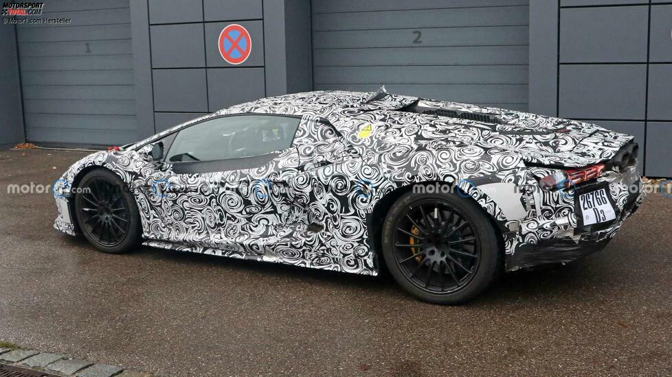 Lamborghini Aventador-Nachfolger: Erlkönigbilder des Innenraum