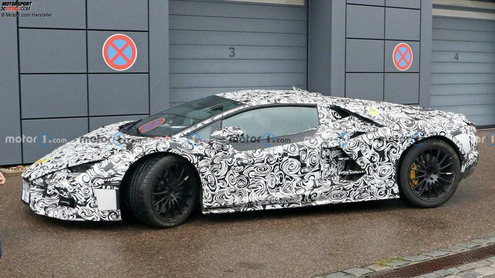 Lamborghini Aventador-Nachfolger: Erlkönigbilder des Innenraum