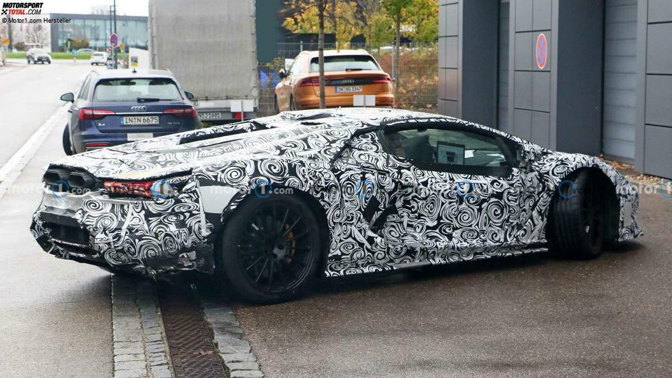 Lamborghini Aventador-Nachfolger: Erlkönigbilder des Innenraum