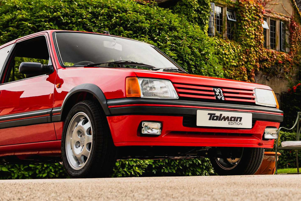 Der klassische Peugeot 205 GTI wird bei Tolman Engineering aus Großbritannien restauriert und zum Restomod: Gleichzeitig gibt es mehr Leistung