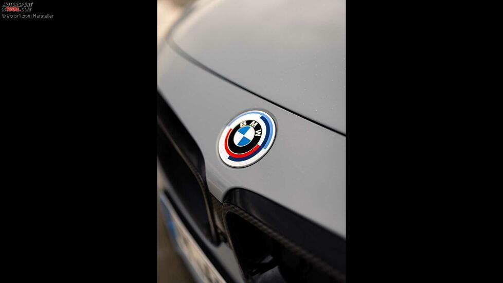 BMW 240i Coupé mit M Performance Parts (2022)