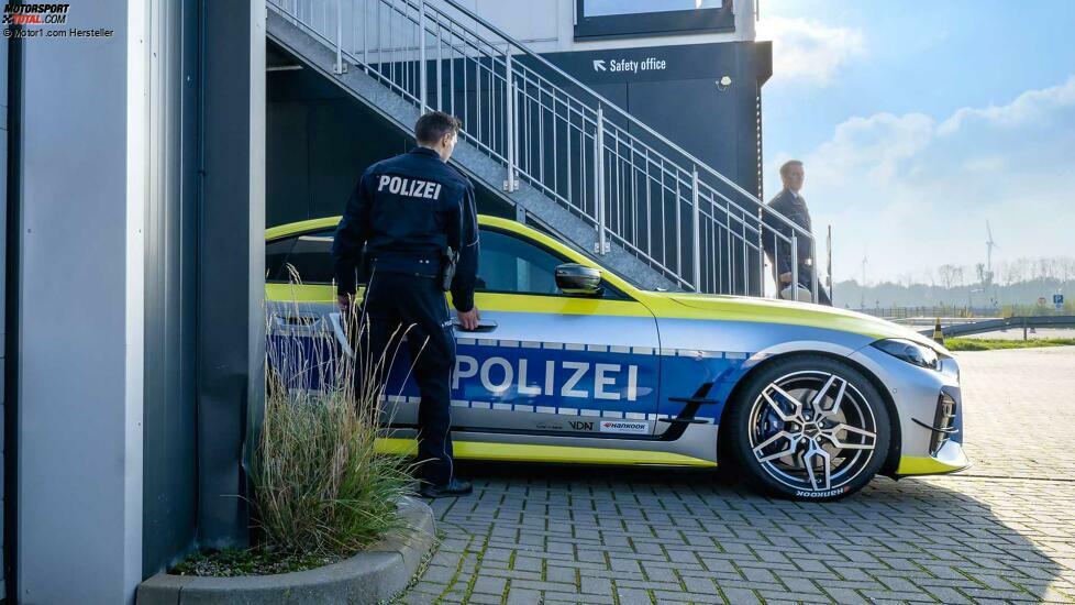 BMW i4 by AC Schnitzer TUNE IT! SAFE!-Polizeifahrzeug 2022