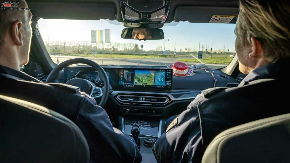 BMW i4 by AC Schnitzer TUNE IT! SAFE!-Polizeifahrzeug 2022