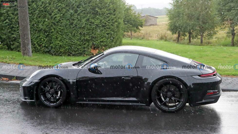 Porsche 911 ST auf neuen Erlkönigbildern (Dezember 2022)