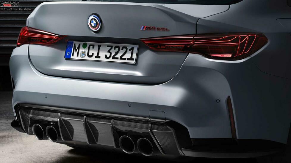 2022 BMW M4 CSL