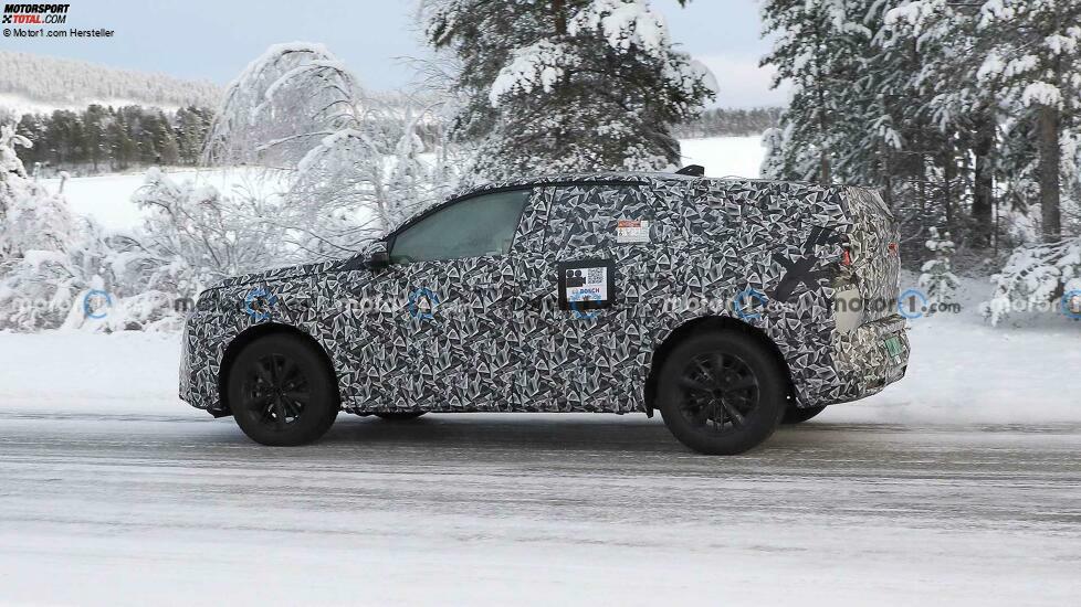 Peugeot 3008 auf neuen Erlkönigbildern
