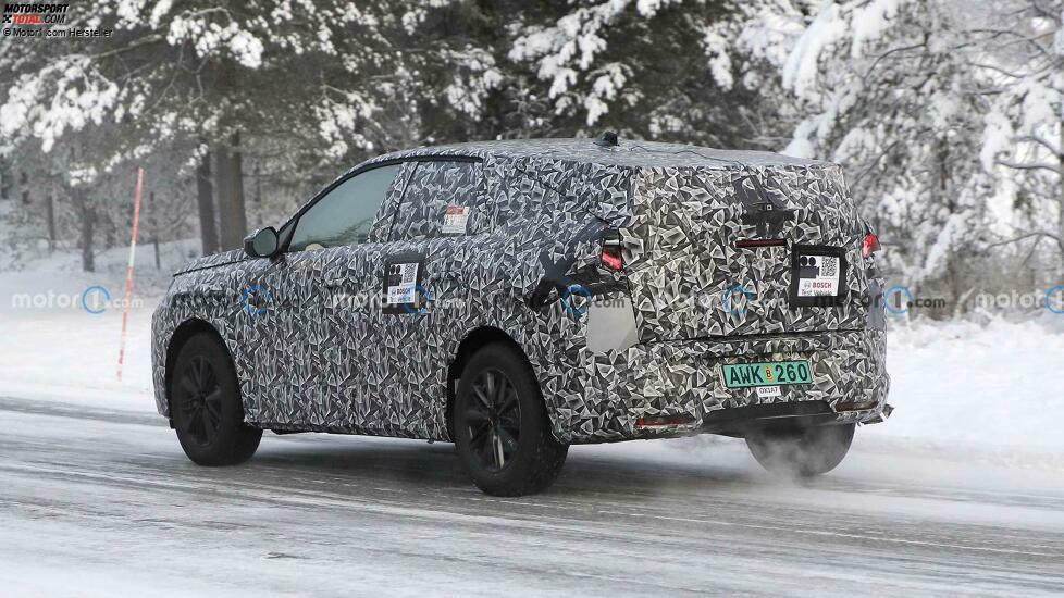 Peugeot 3008 auf neuen Erlkönigbildern