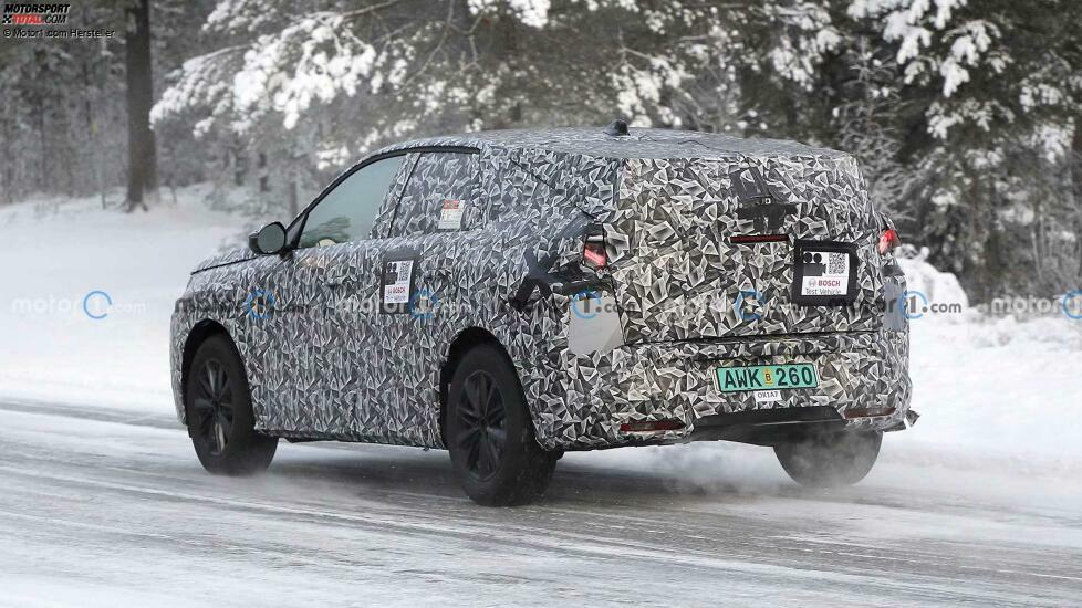 Peugeot 3008 auf neuen Erlkönigbildern