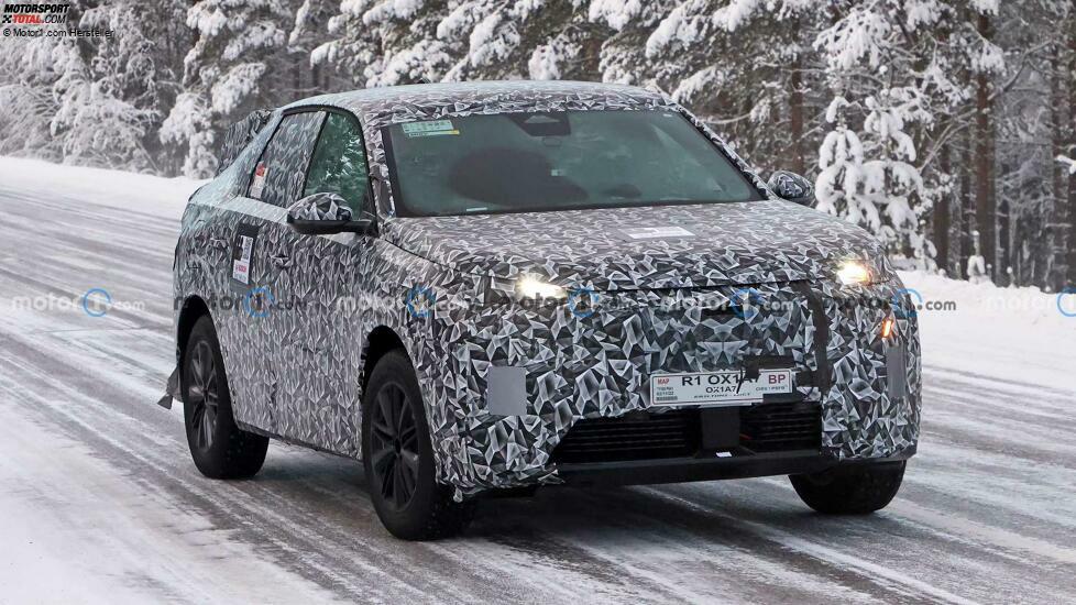 Peugeot 3008 auf neuen Erlkönigbildern