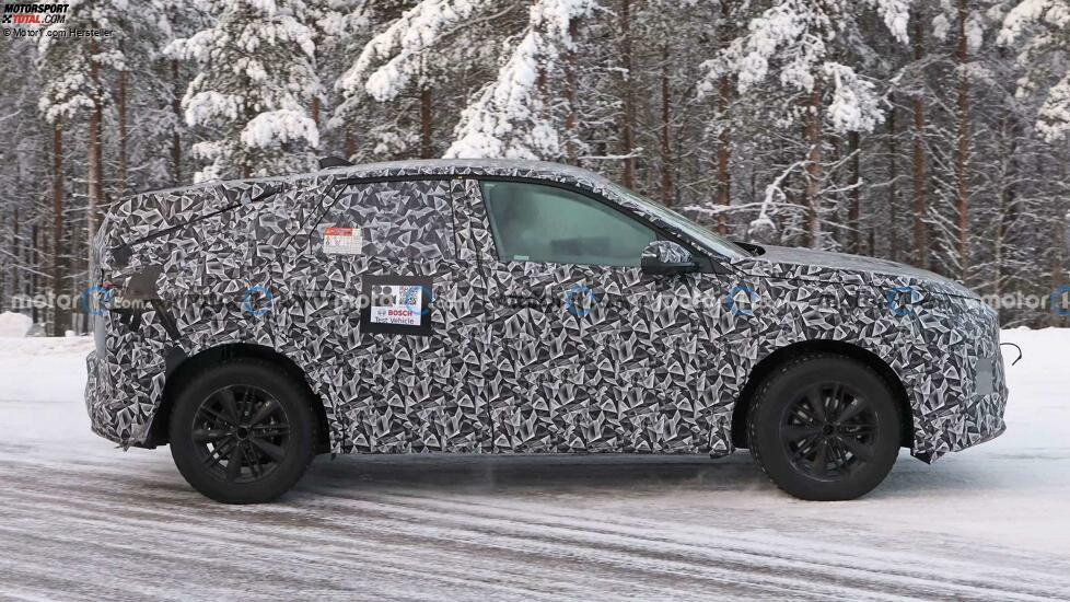 Peugeot 3008 auf neuen Erlkönigbildern