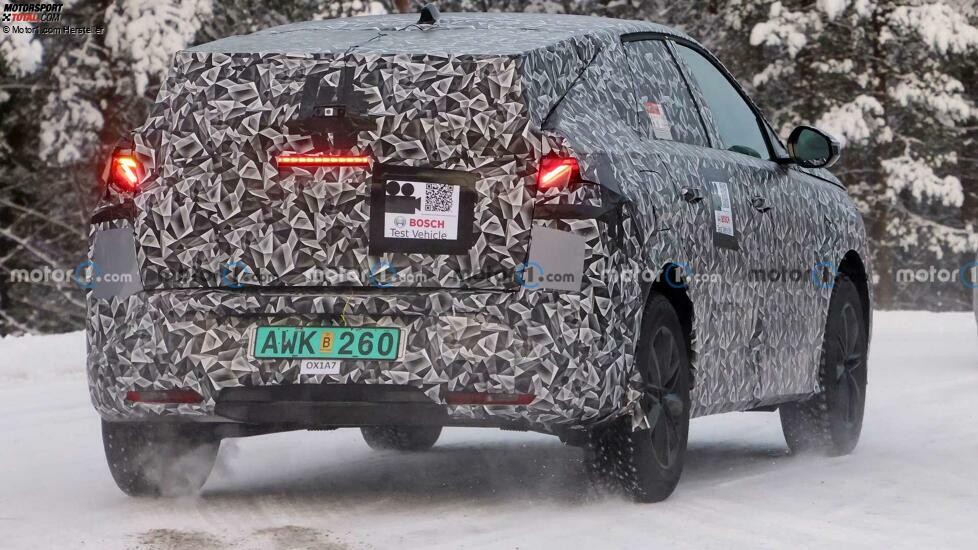 Peugeot 3008 auf neuen Erlkönigbildern