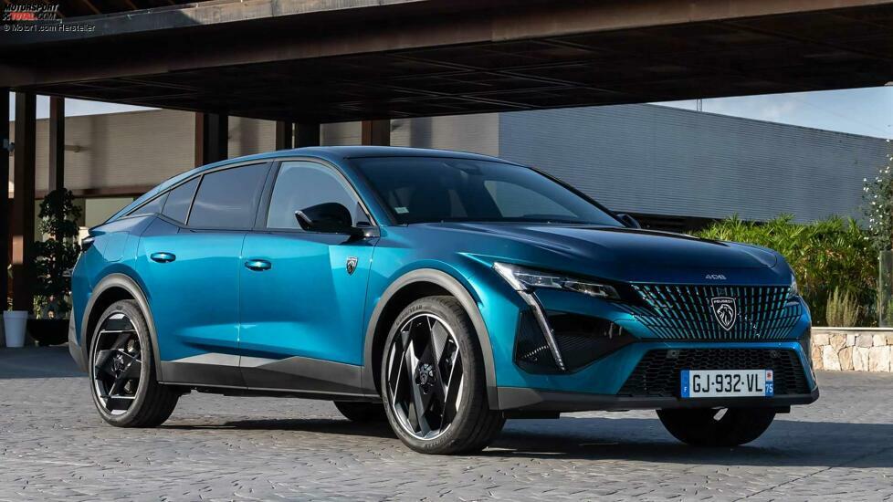 Peugeot 408 Hybrid 225 e-EAT8 (2022) im Test