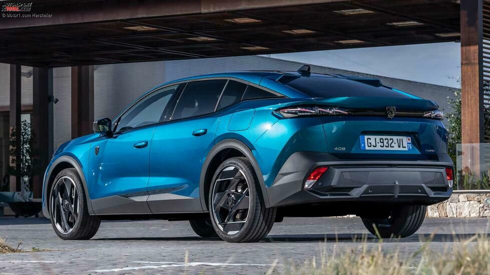 Peugeot 408 Hybrid 225 e-EAT8 (2022) im Test