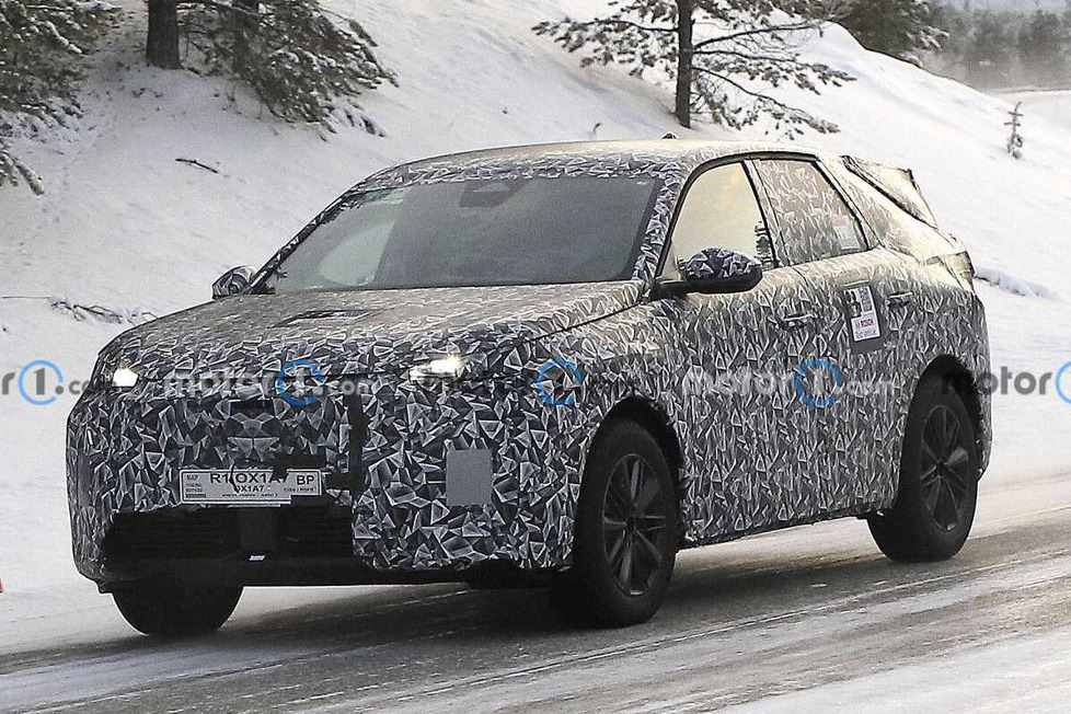 Es gibt mehrere gefälschte Karosserieteile, die den Crossover ein wenig wie den Pontiac Aztek aussehen lassen, aber die Form ist noch nicht endgültig