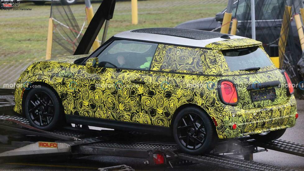 Neuer Mini Cooper (2023) mit Verbrennungsmotor als Erlkönig