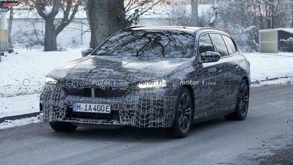 BMW i5 Touring (2023) als Erlkönig erwischt