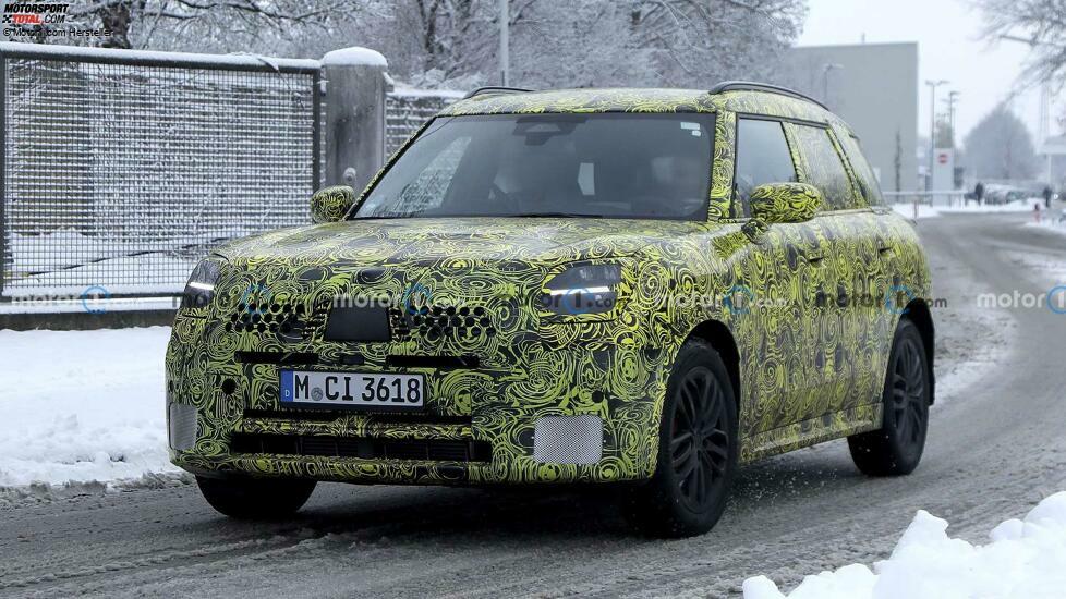 Mini Countryman (2023) auf neuen Erlkönigbildern